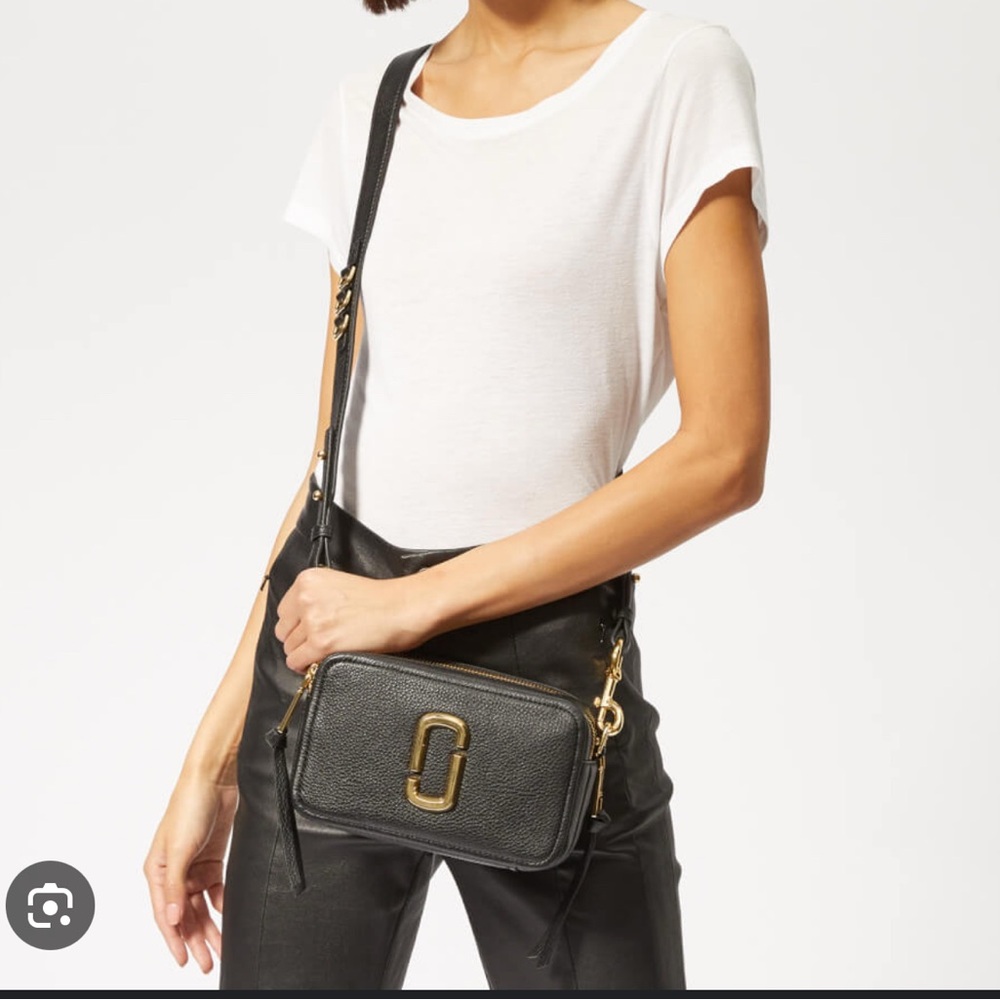 marc jacobs the softshot 21 crossbody bag